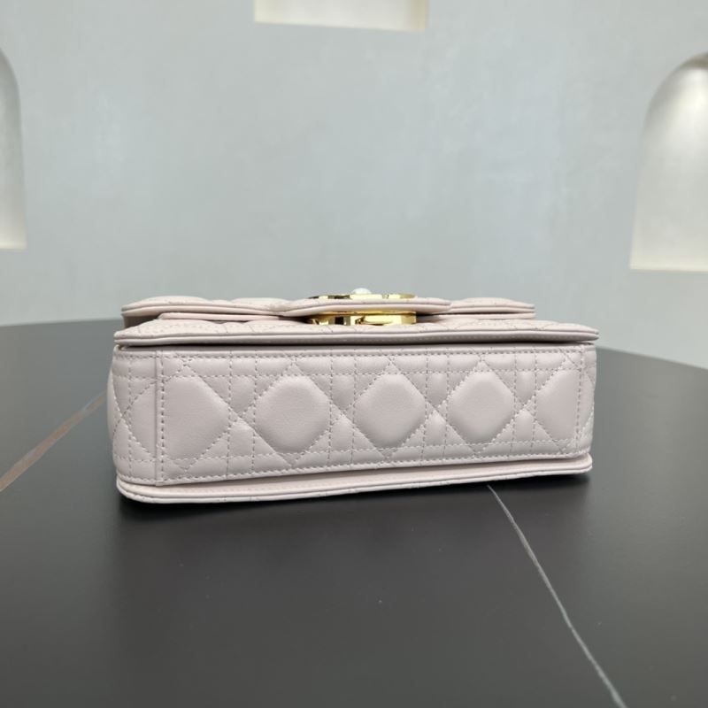 chr1st1an D10r montaigne bags